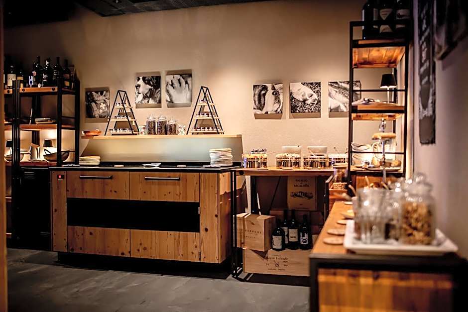 Eiger Mountain & Soul Resort