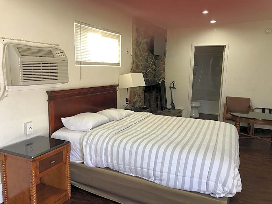 Sierra Lodge Three Rivers
