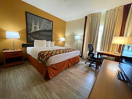 King Room - Non-Smoking