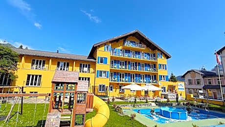 Grischalodge das Hotel mit Bergblick seit 1929 - schlicht, preiswert und mit einem touch Nostalgie