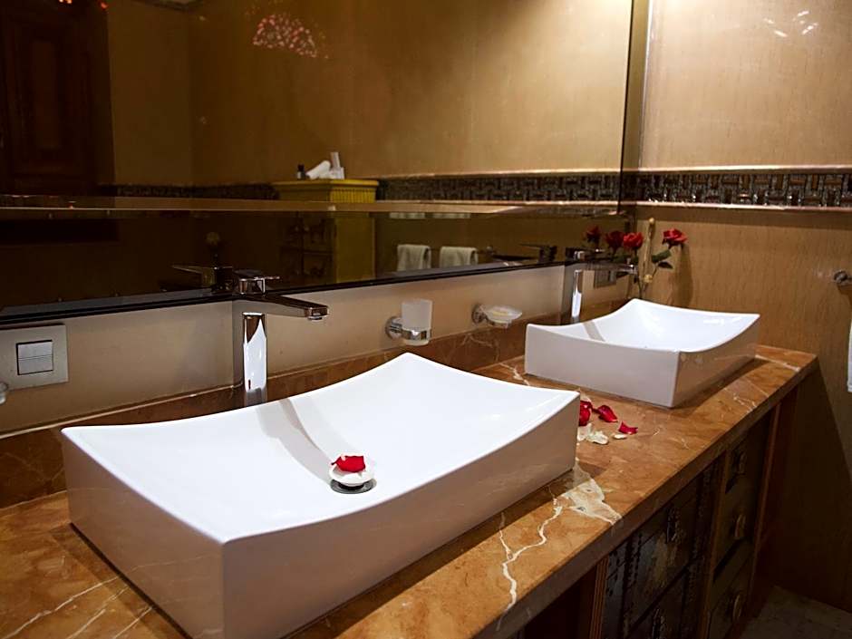 Sillage Palace Sky & Spa