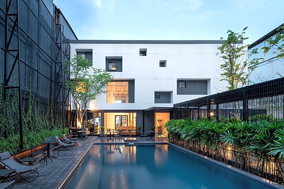 Lilit Bang Lumphu Hotel