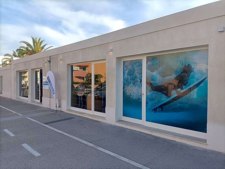 Lido Di Alghero Rooms on the Beach