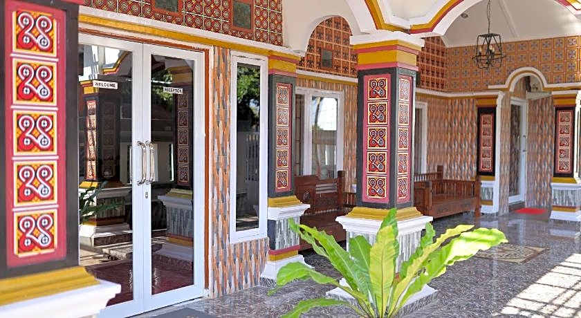 Urbanview Hotel Eropa Maros near Sultan Hasanuddin Airport by RedDoorz