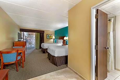 Double Room with Two Double Beds - Non-Smoking/Poolside