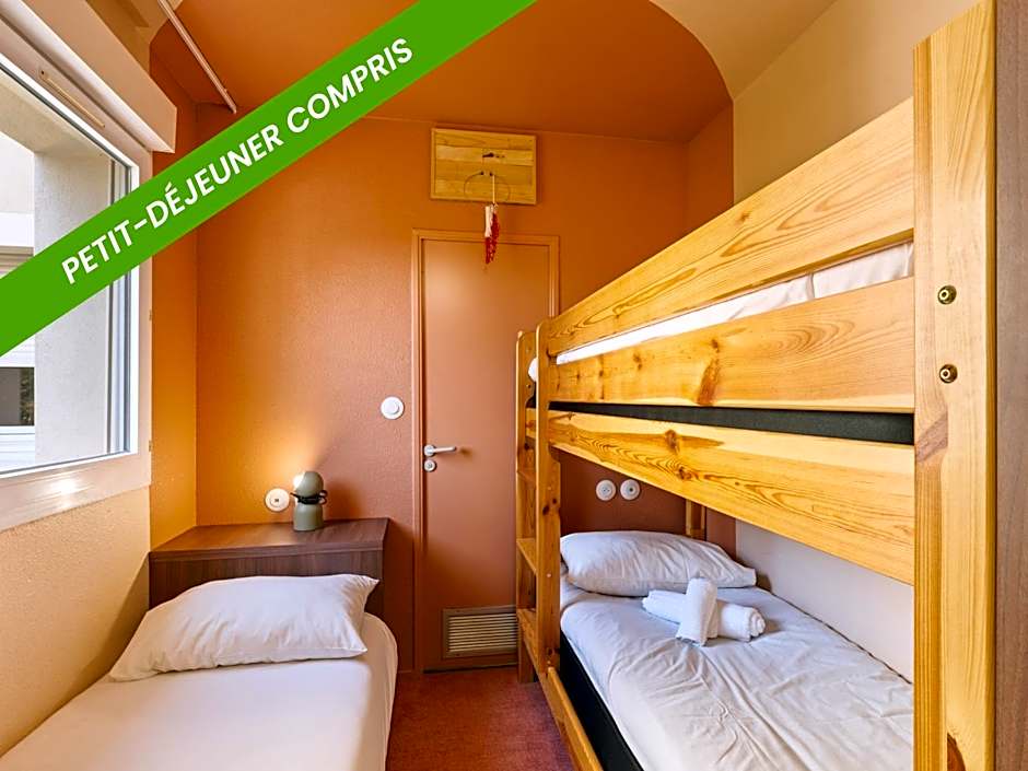 ibis Styles Pont du Gard Route d'Avignon