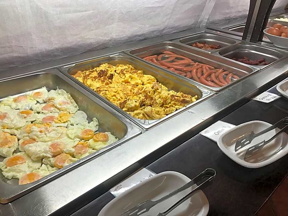 Complex Pastravaria Albota