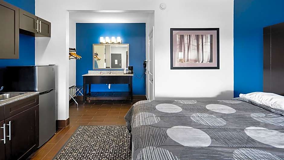 Belmont Inn and Suites