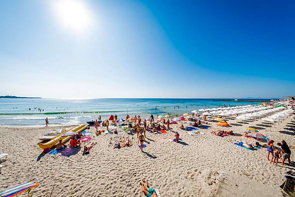 Riviera Fort Beach Apartments