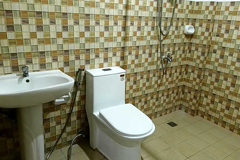 EC Hotel near Laoag Airport