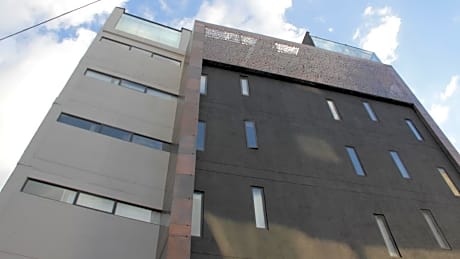 Hotel 47 Medellin Street