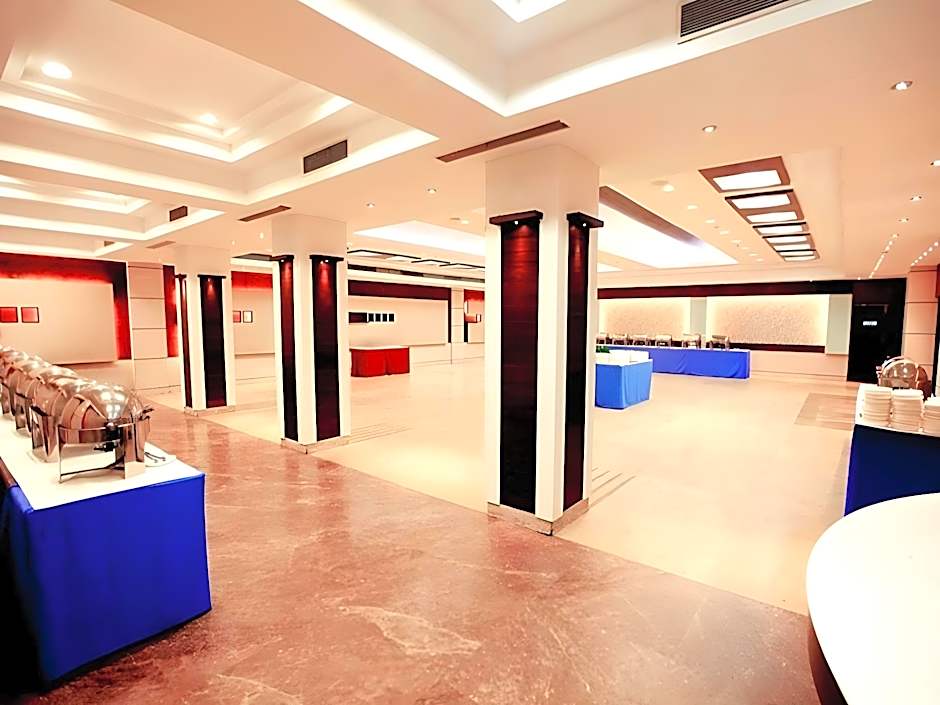 Hotel K.C. Cross Road