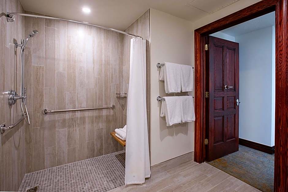 Beaver Creek Lodge, Autograph Collection by Marriott