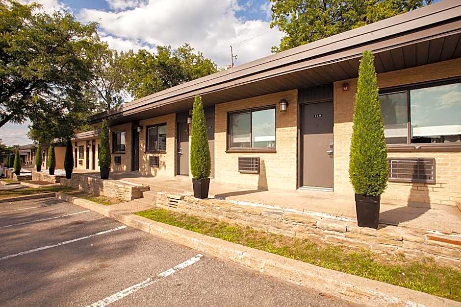 Motel Newstar Laval