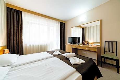 Economy Double or Twin Room
