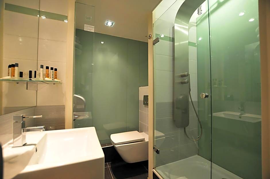Hotel Europole