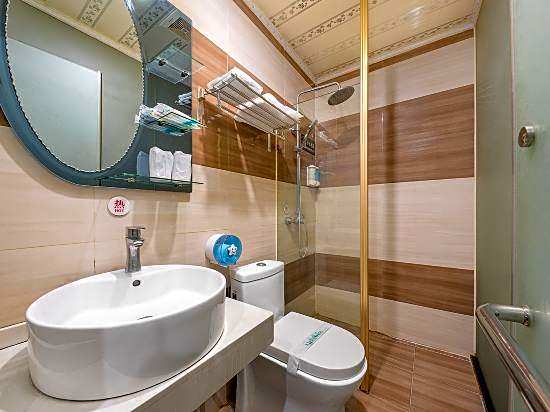 Jiangxia Business Hotel (Guangzhou Technician College Huangshi East Road)