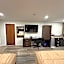 Perth Plaza Inn & Suites