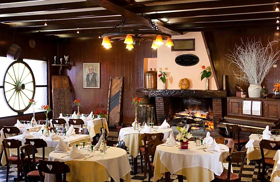 Hotel Restaurant Pavillon Carina