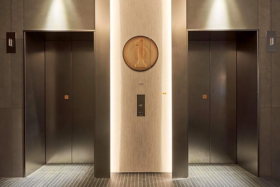 CROSS life Hakata Yanagibashi