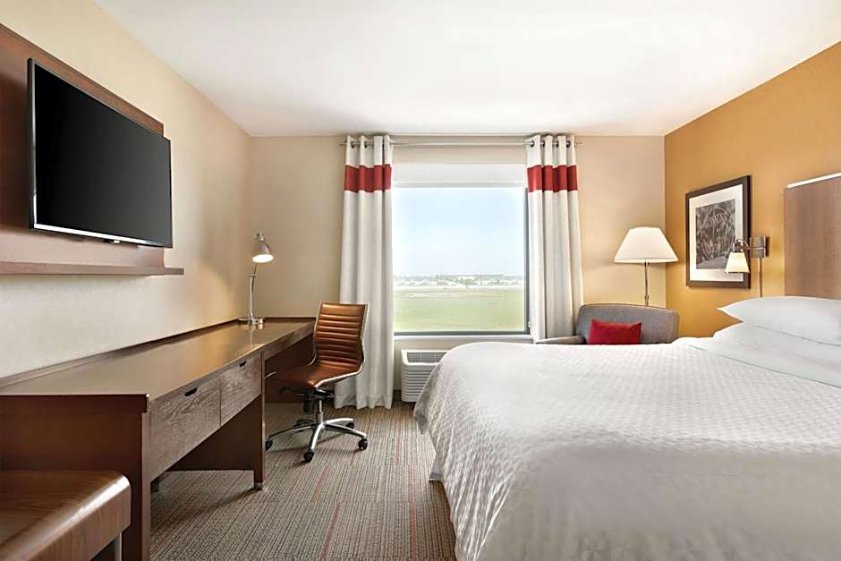 Four Points by Sheraton Fargo Medical Center