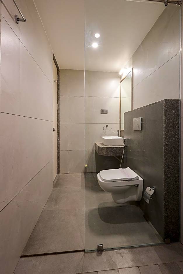 Blisss Hotel, Kolhapur 