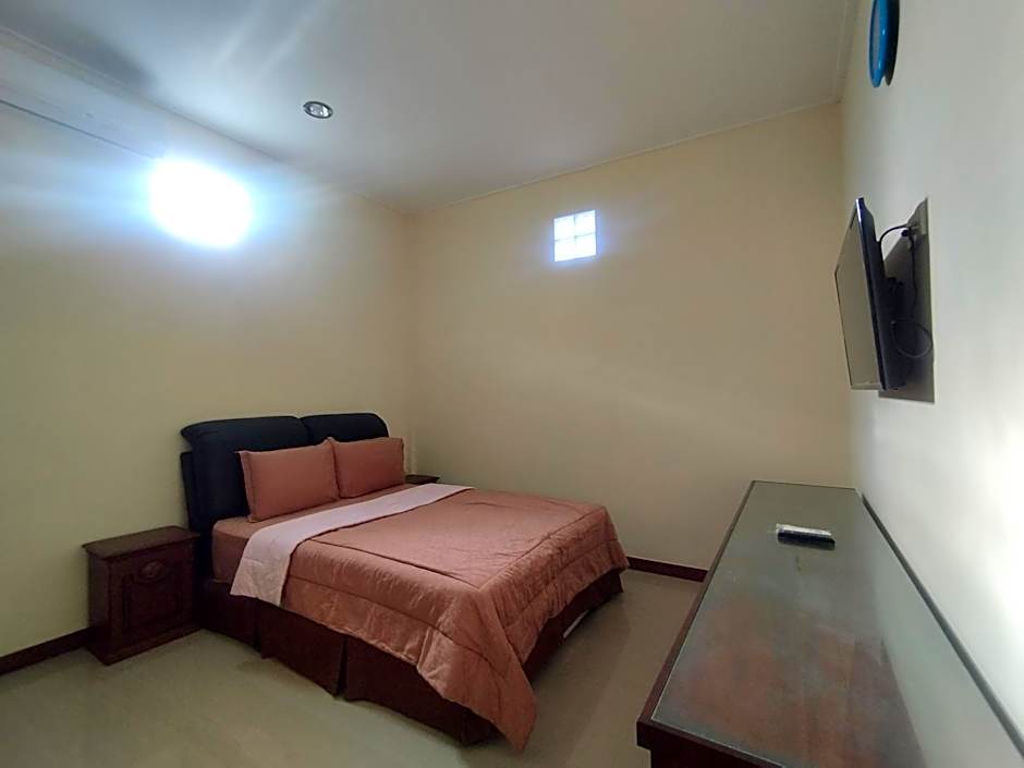 Adi Pelita Sari Bali