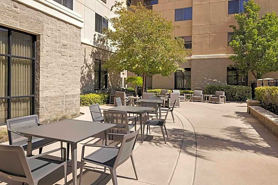 Courtyard by Marriott Sacramento Midtown