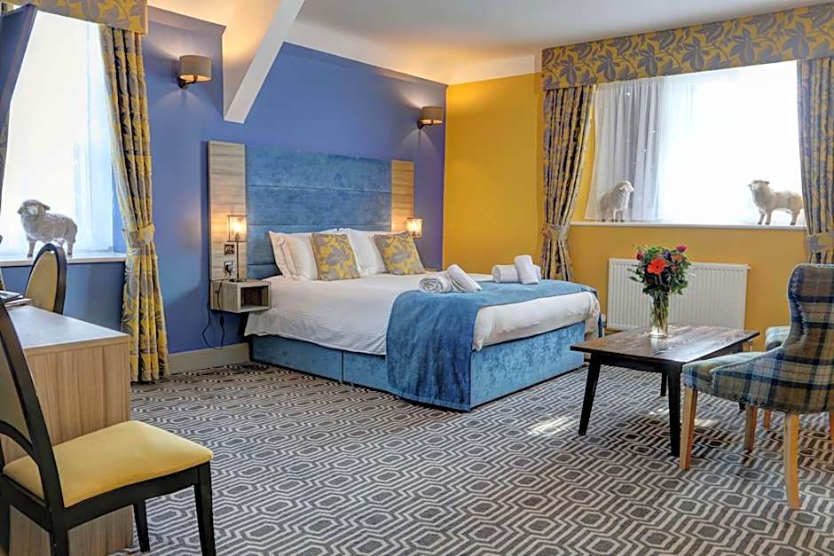 Stonecross Manor Hotel