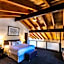 The Mammoth Creek Inn