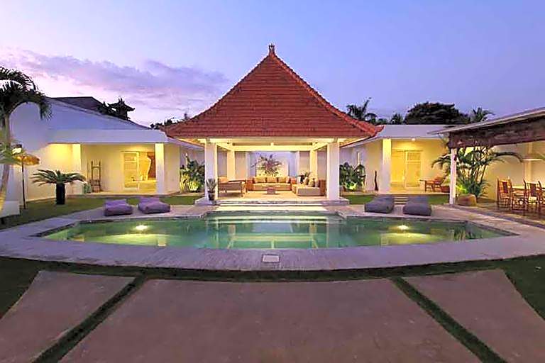 Villa Mutiara Putih