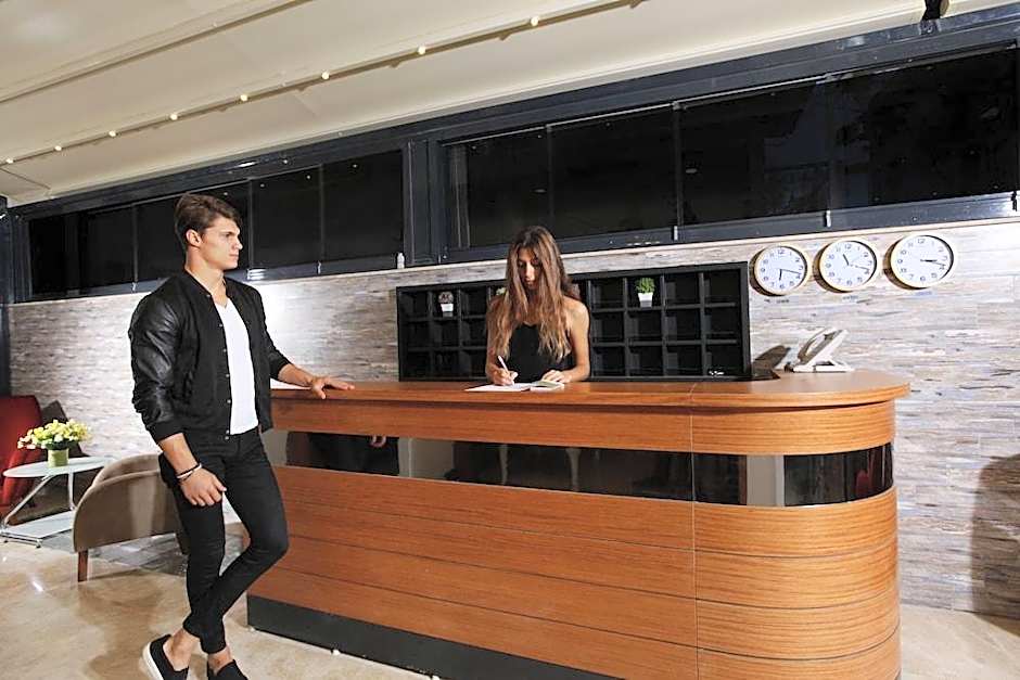 Buca Mat Hotel By Tahtali