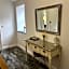Millbrae Lodges