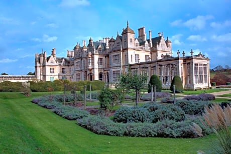 Stoke Rochford Hall