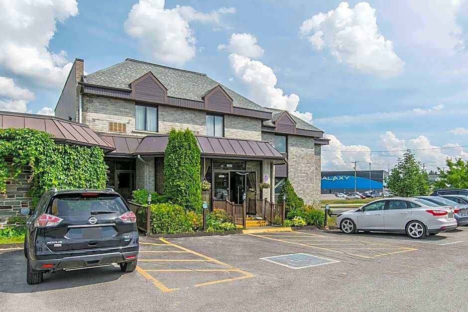 Quality Hotel & Suites