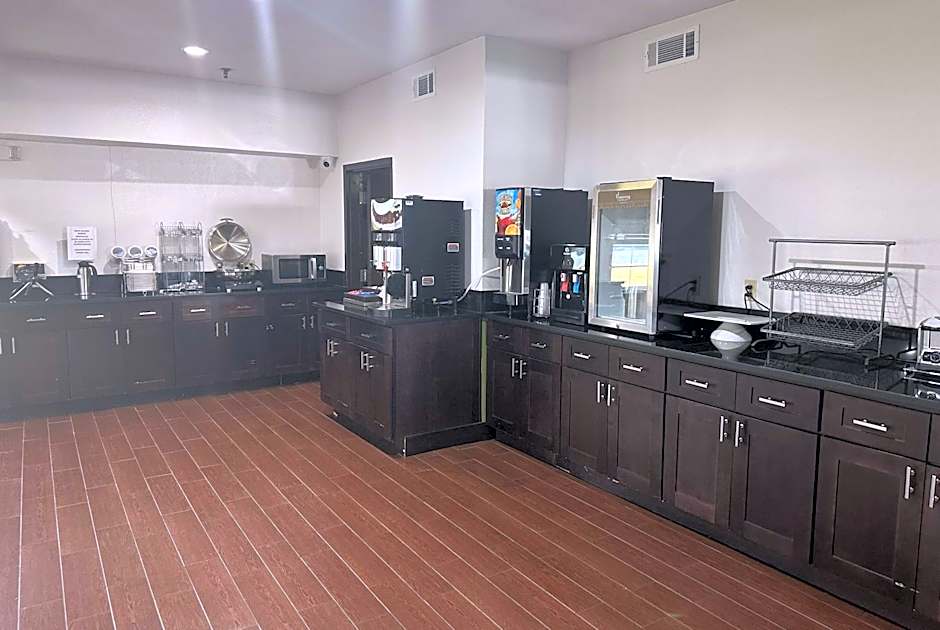 Wingate by Wyndham Macon West