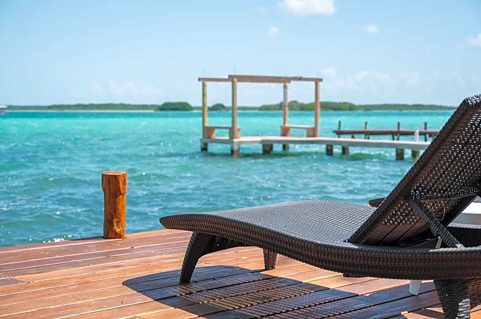 Casa Aakal Lagoon Front