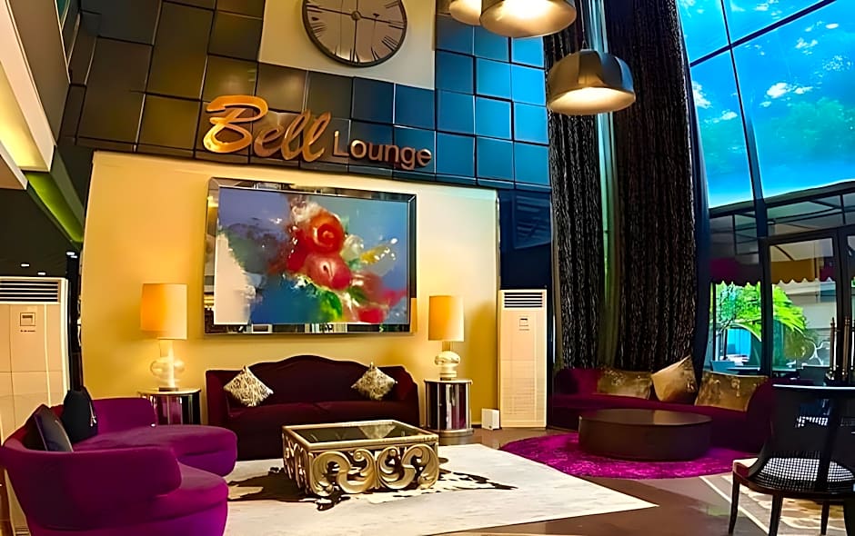 Amaroossa Cosmo Jakarta