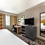 Wingate by Wyndham Lincoln Airport East