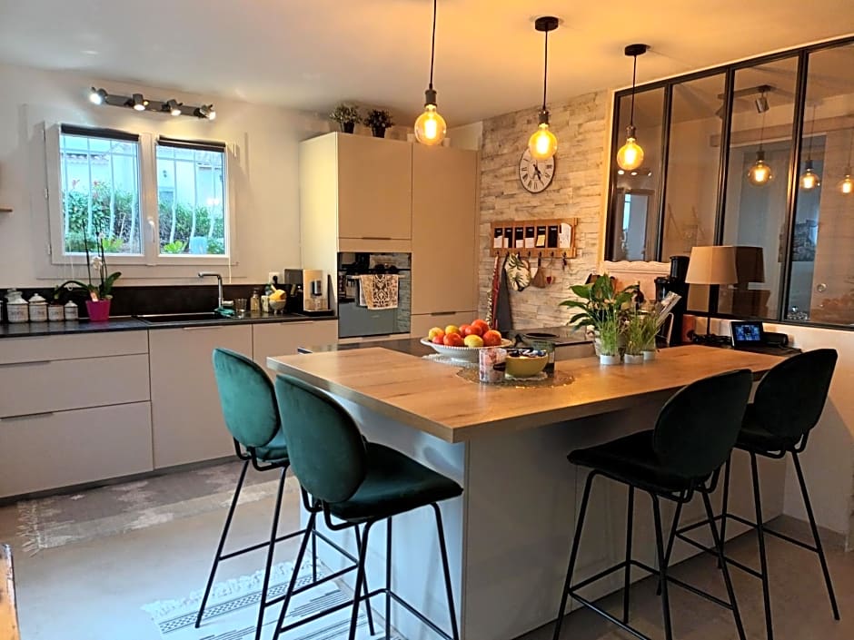 Jolie Villa Lalou Côte D'Azur Trois Chambres – Frejus, ID