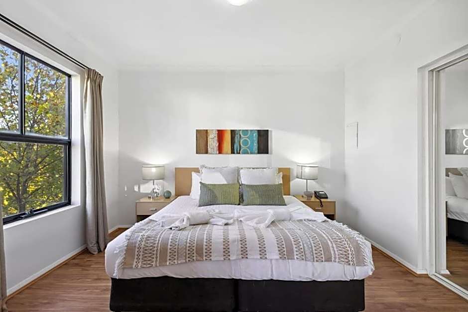 Perth Prime Located 2BDR 1PRK