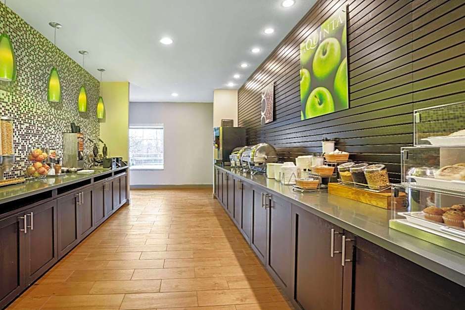 La Quinta Inn & Suites by Wyndham Tumwater - Olympia