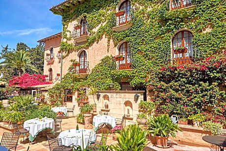 Petit Hotel Ses Rotges