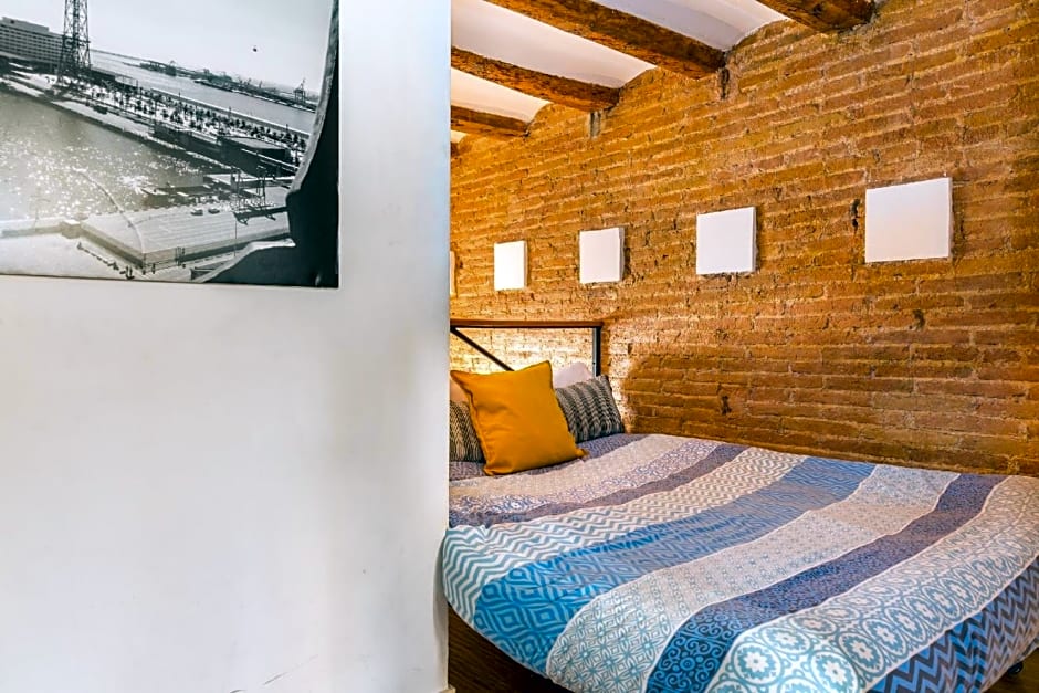 FridaysFlats, Dreamy Duplex - Stylish Beach Loft