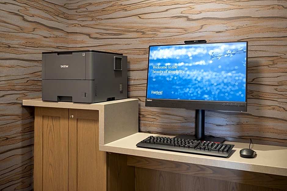 Fairfield by Marriott Inn & Suites Fresno River Park