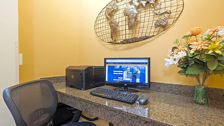 Best Western Plus Albert Lea I-90/I-35 Hotel