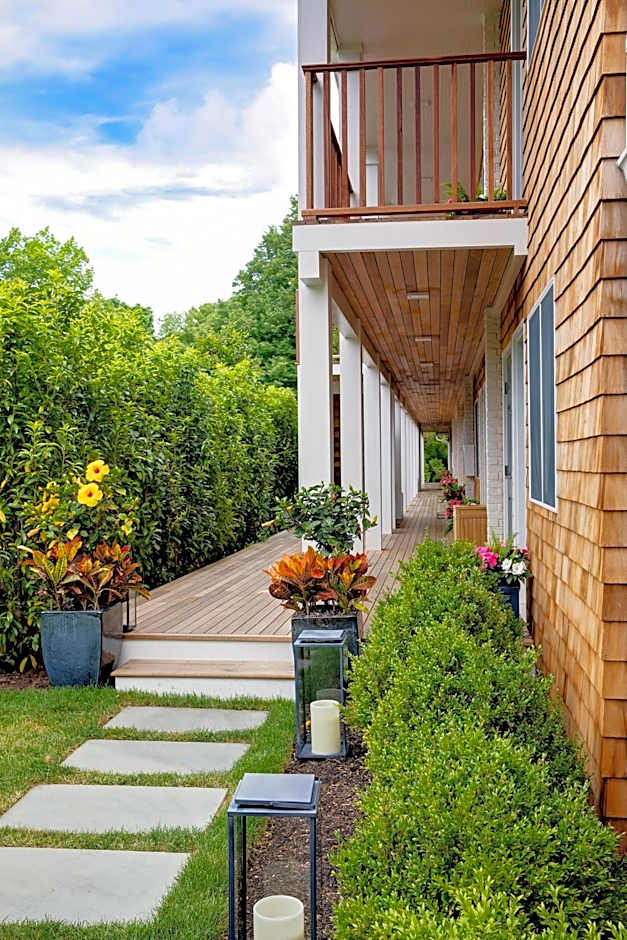 Journey East Hampton