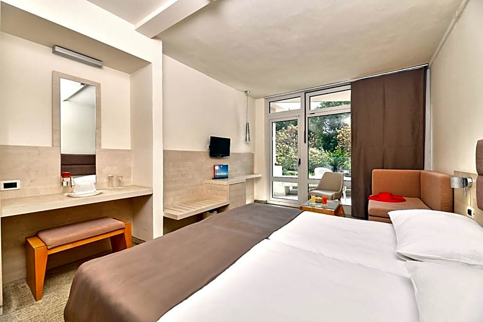 Hotel Mediteran Plava Laguna