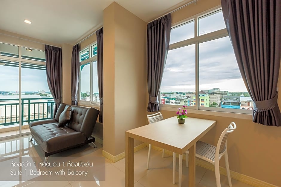 Evergreen Suite Hotel