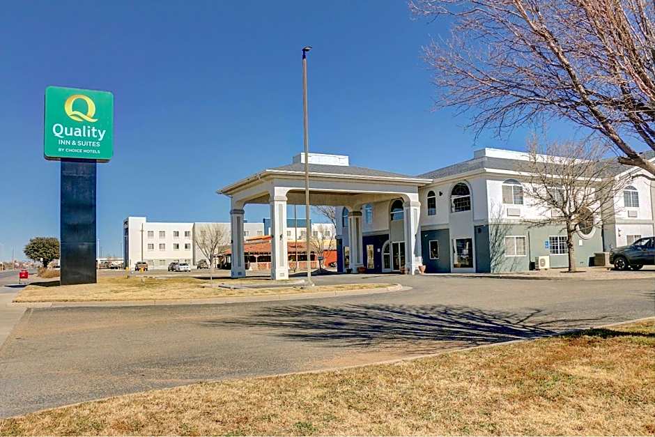 Quality Inn & Suites Roswell North